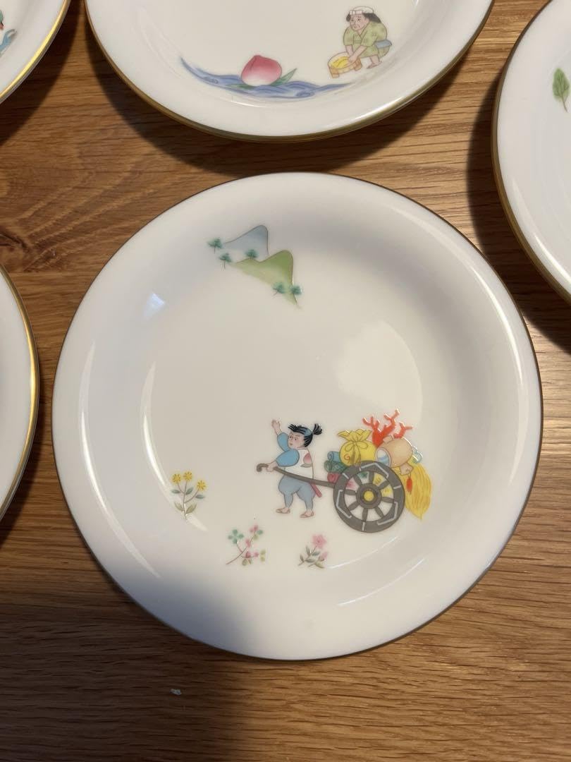 香蘭社　桃太郎　銘々皿✨未使用 Amazon | 香蘭社 桃太郎 お皿 管理.KT | ノーブランド品 | 小皿 通販